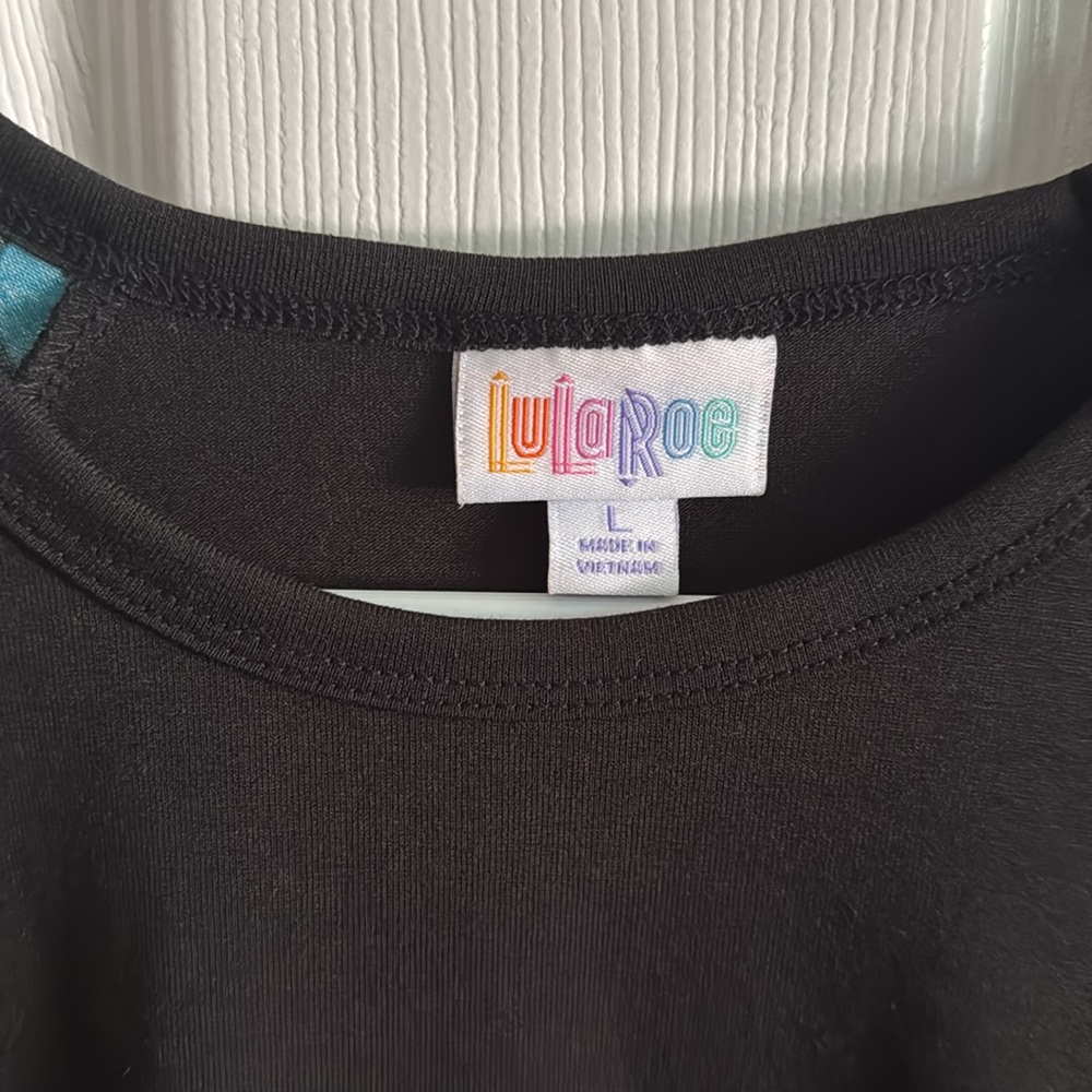 to be donated 1/28 LuLaRoe Randy Disney size Large NWT - Picture 3 of 6
